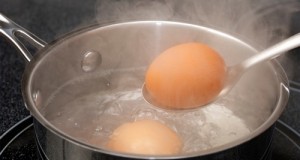Сколько минут варить яйца